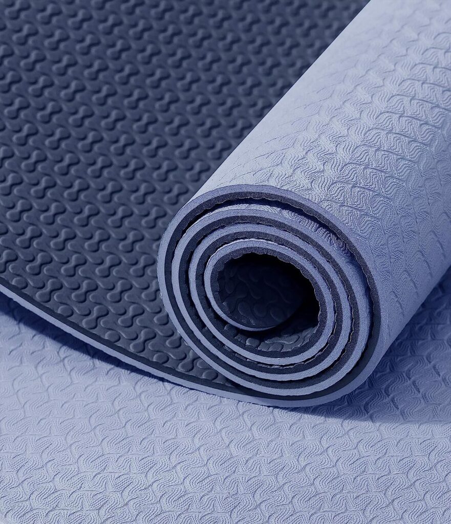 IUGA Yoga Mat Non Slip Textured Surface Eco Friendly Yoga Matt with Carrying Strap, Thick Exercise  Workout Mat for Yoga, Pilates and Fitness (72x 24x 6mm)